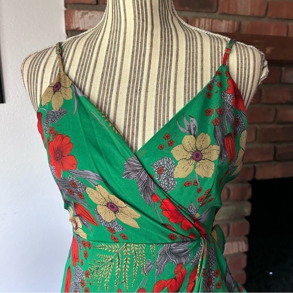 NWT Bardot Elle Hi Low Maxi Dress in Green Floral Sz 4 - Picture 3 of 9